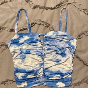 NWOT - urban outfitters crop top - small